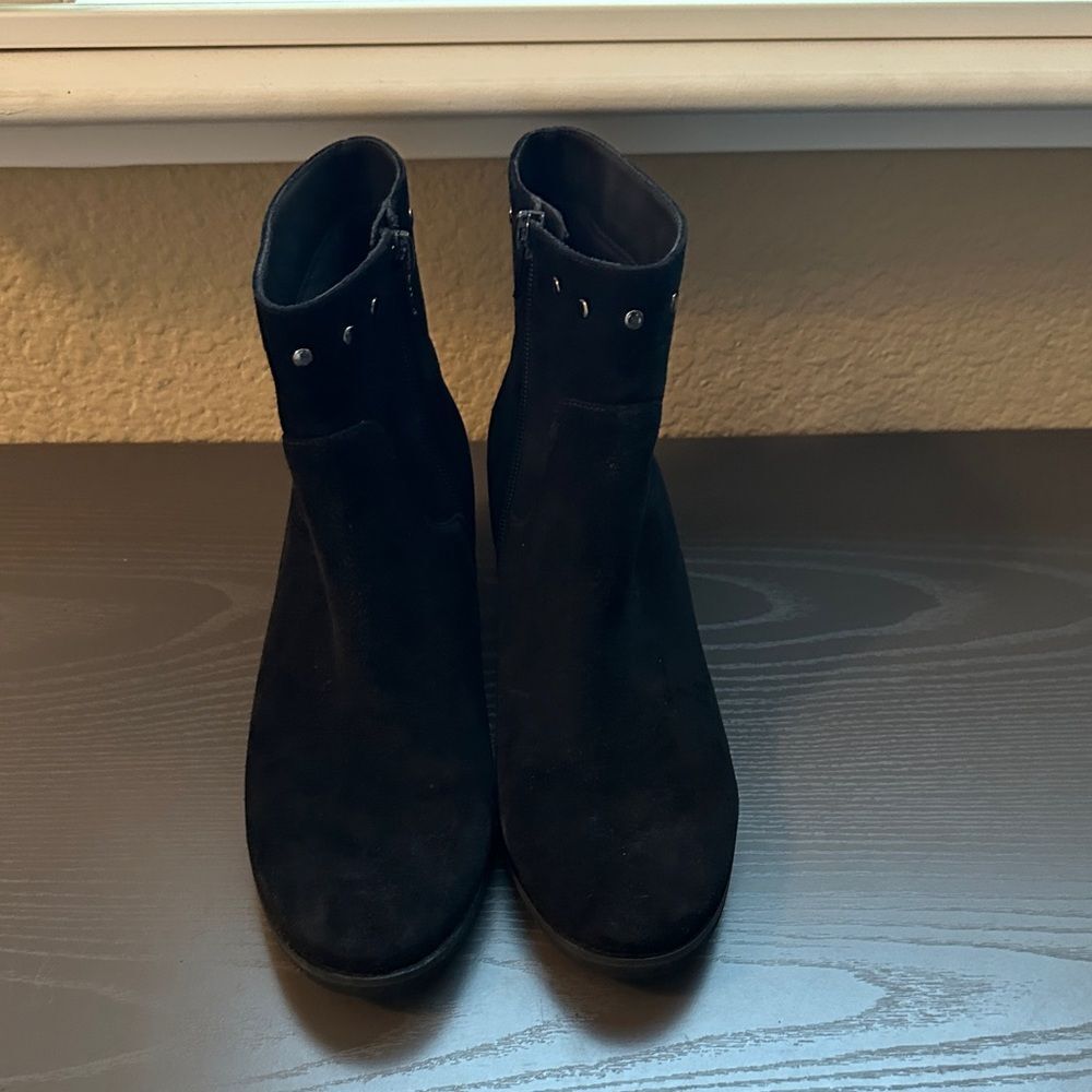 Vaneli Black Suede Ankle Boots Size 7.5